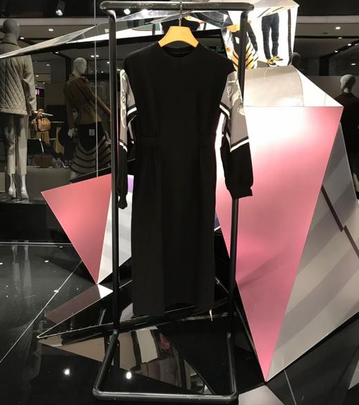 连衣裙 商品图0