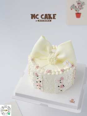 色手绘小清新蝴蝶结