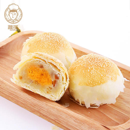 雅觅 原味晶沙酥360g 6枚蛋黄酥雪媚娘蛋黄夹心零食 办公室休闲食品 商品图2