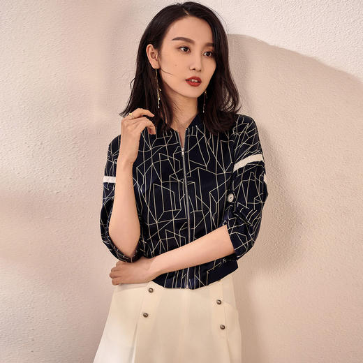 剩S/M/L 拼接醋酸印花秋装新款简约休闲百搭棒球服醋酸短外套女 商品图1