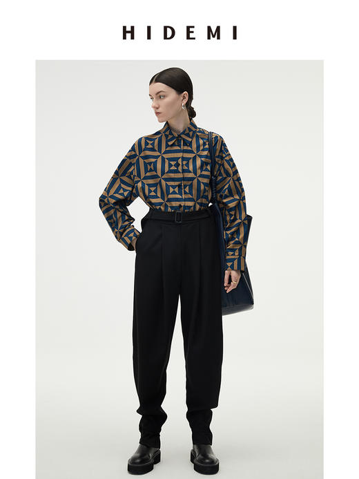 HIDEMI 简约腰带式高腰锥形长裤 黑色/卡其色 商品图10