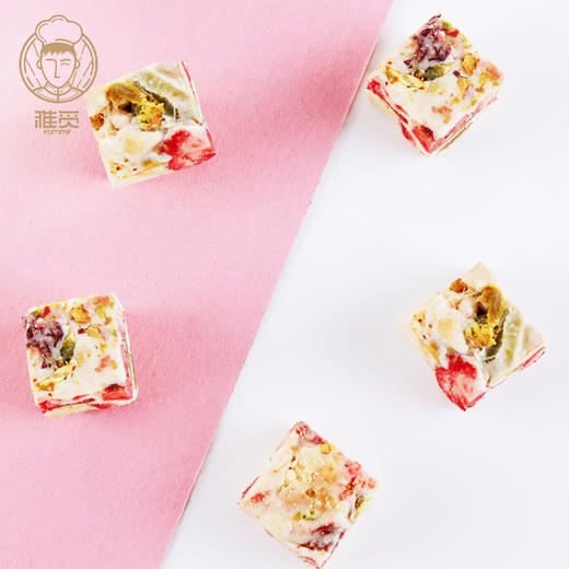 雅觅草莓奶酪综合雪花酥300g 15枚 网红手工零食休闲烘焙牛轧糖小吃食品 商品图1