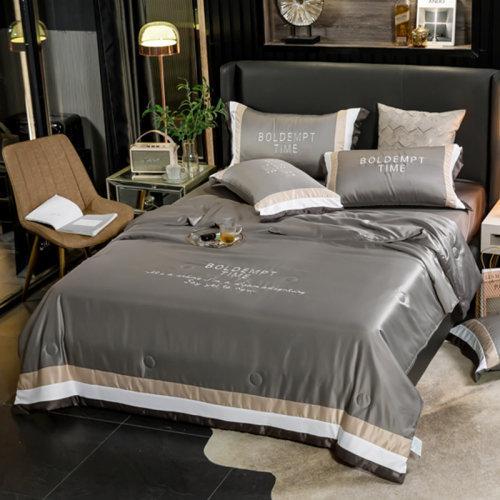 2020夏季新品 刺绣水洗真丝 拼接撞色吸湿透气夏凉被 活性印染可机洗 字母刺绣夏凉被（纳多灰） MY SIDE 商品图1