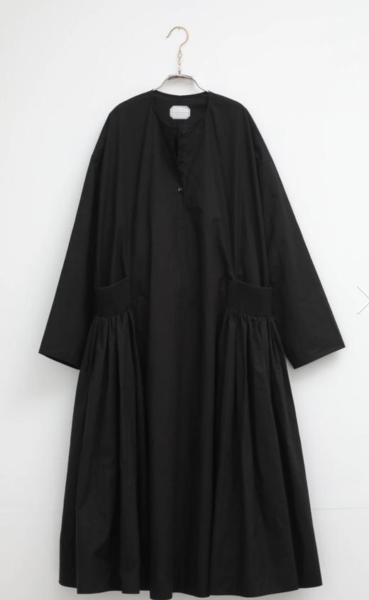 ECOLE DE CURIOSITES 卡其/黑色 风琴褶皱连衣裙 商品图7