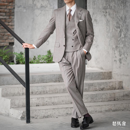 Stylbiella Super 120's 澳洲美丽诺羊毛深卡其色橙条纹套装 商品图4