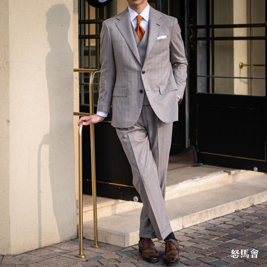 Stylbiella Super 120's 澳洲美丽诺羊毛深卡其色橙条纹套装 商品图3