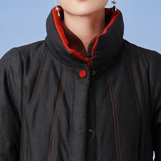 TANGY Collection/天意精品2021年秋冬新品撞色包边宽松廓型收腰莨绸香云纱棉衣 商品图3