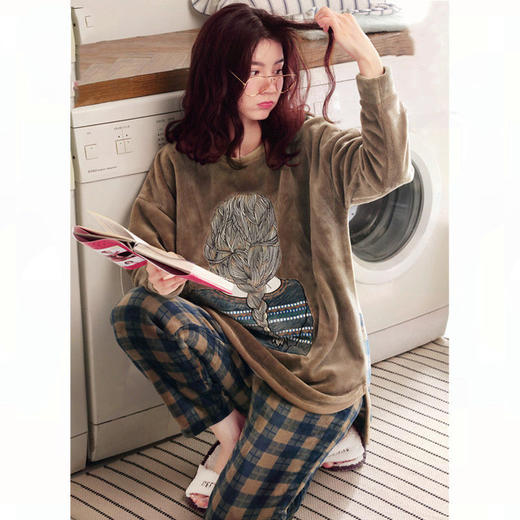 睡衣女秋冬季珊瑚绒长袖家居服女宽松长款秋冬季大码居家服女套装 商品图1