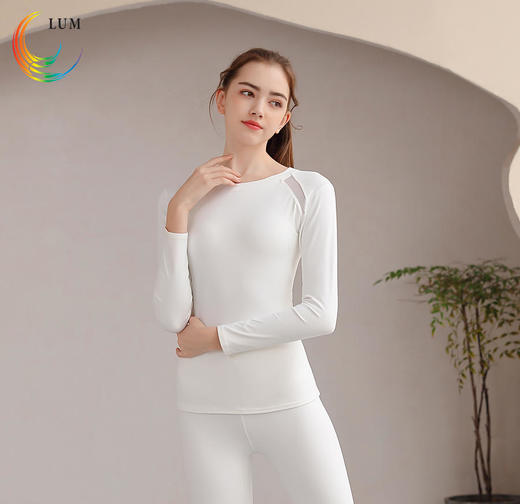 LUM39772露檬新款瑜伽长袖双面磨毛（含胸垫） 商品图2