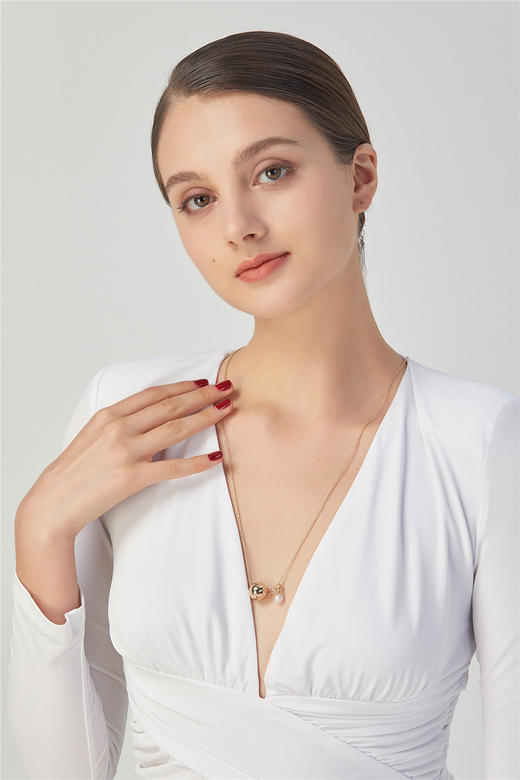 Pearl moments InspirationS Sparkling 星球系列珍珠项链 商品图3