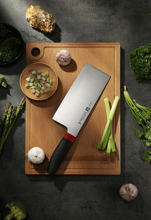 ZW-K201 Zwilling Now S中片刀 红黑 + 整竹砧板 商品图10