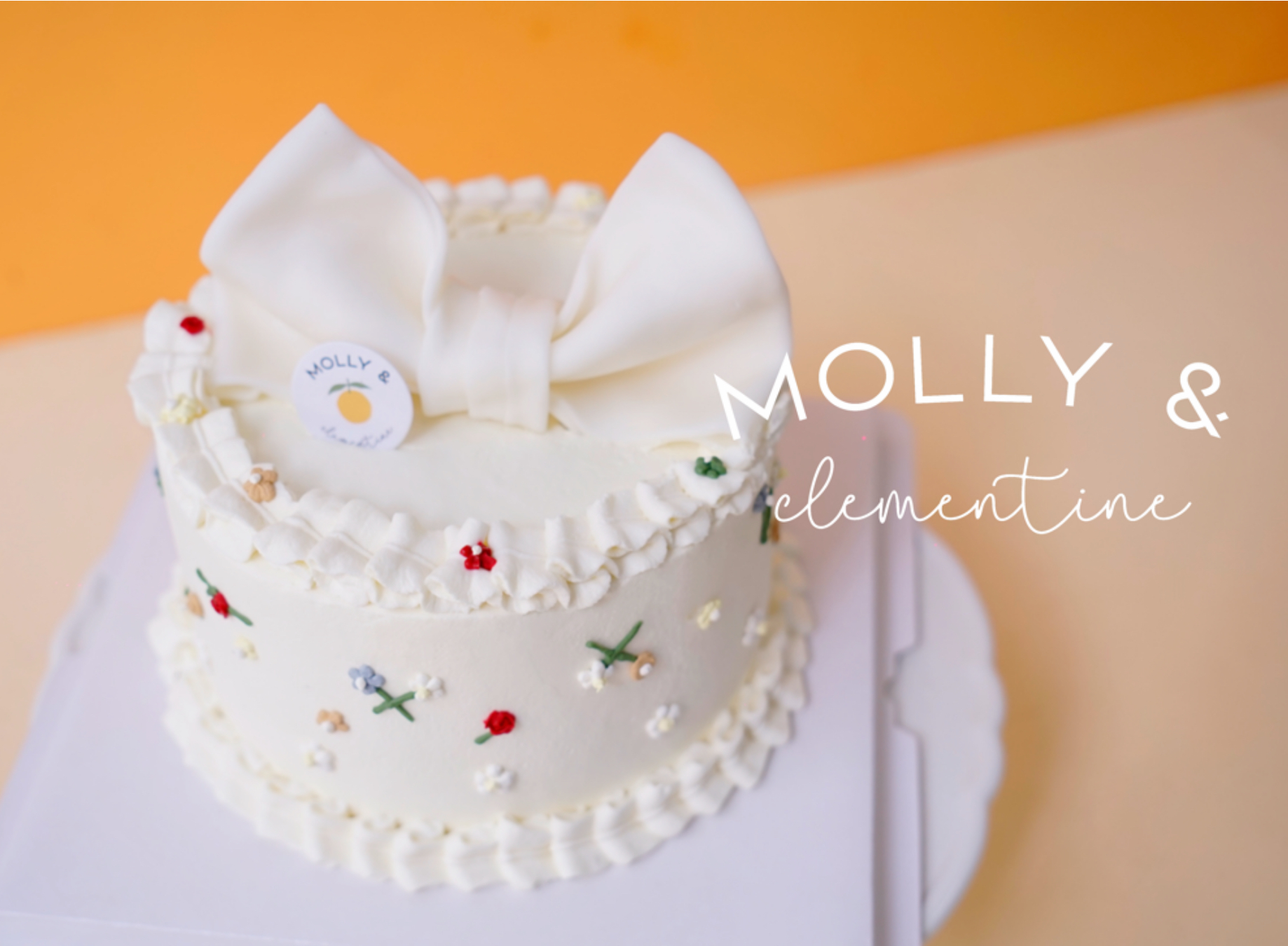 韩式蝴蝶结奶油蛋糕（提前一天预定）