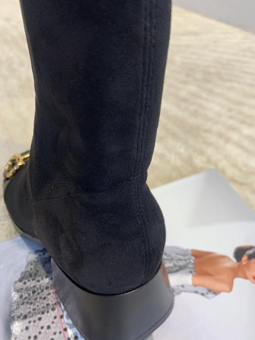 【断码特惠不退换】弹力绒不过膝靴丨弹力绒 包容胖瘦脚脚 复古 方头设计 优雅有型 4cm方跟 百搭 显腿长显瘦的“瘦瘦靴” 商品图6