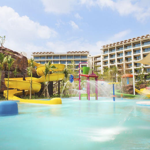 3天2晚【三亚香格里拉度假酒店】五一/端午/暑期可用！海棠湾老牌亲子酒店，含萌娃轻食/探险乐园门票，开心体验丛林小火车、泡泡派对等超丰富亲子活动~ 商品图1