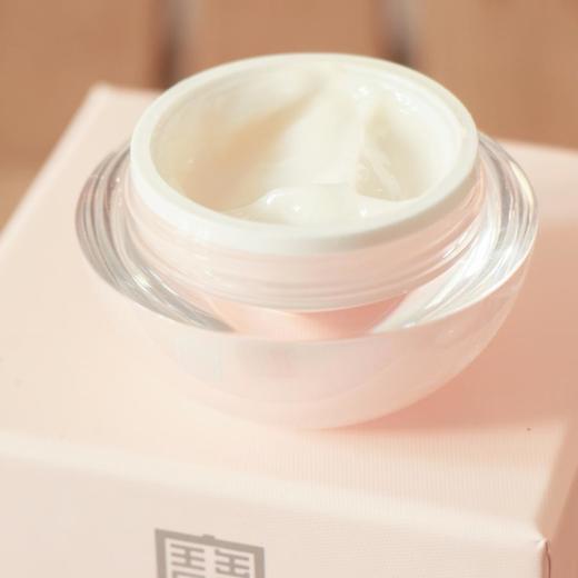 【马应龙八宝粉珍珠眼霜】温养型眼霜、400余年八宝配方、补水保湿，专注眼部护理！ 商品图3