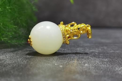 【御珠宫坊】金镶羊脂白玉珠吊坠 商品图5