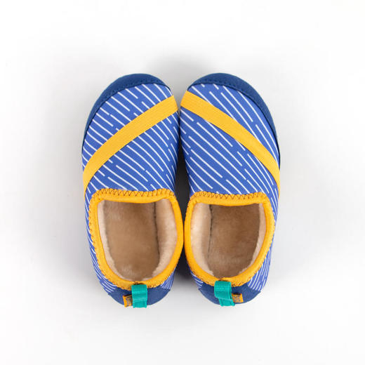 【双十一特价】【秋冬必备丨超轻柔软保暖】美国FITKICKS时尚超轻防打滑儿童暖暖鞋|弹力鞋|秋冬棉鞋|家居鞋|毛毛鞋|双层保暖，舒适透气不闷脚抗菌除臭，360°弯曲折叠 商品图4