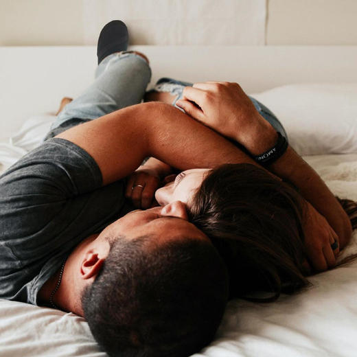 【双十一特价】美国FITKICKS时尚超轻防打滑暖暖鞋|弹力鞋|秋冬棉鞋|家居鞋|毛毛鞋|双层保暖，舒适透气不闷脚抗菌除臭，360°弯曲折叠 商品图3