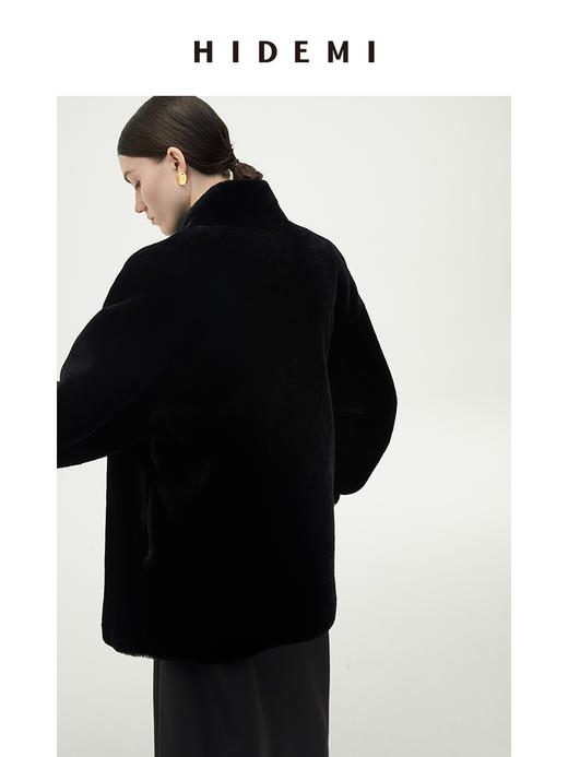 HIDEMI 黑色皮毛一体简约皮襻设计感中长款大衣 商品图10