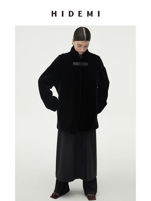 HIDEMI 黑色皮毛一体简约皮襻设计感中长款大衣 商品图8