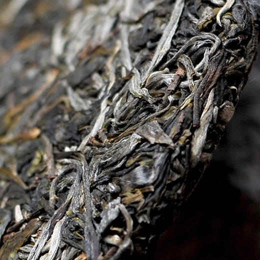 红印邦崴古树茶普洱茶生茶357g 商品图5