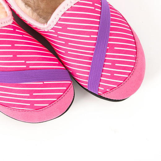 【双十一特价】【秋冬必备丨超轻柔软保暖】美国FITKICKS时尚超轻防打滑儿童暖暖鞋|弹力鞋|秋冬棉鞋|家居鞋|毛毛鞋|双层保暖，舒适透气不闷脚抗菌除臭，360°弯曲折叠 商品图5