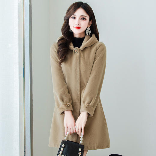 YWE  11871连帽锦鲤貂绒大衣女中长款外套 商品图1