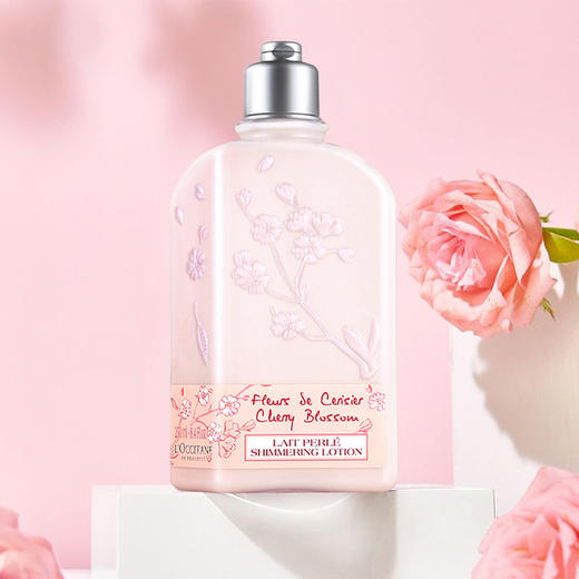 L'occitane/欧舒丹樱花沐浴露250ml 甜蜜浪漫香体保湿沐浴啫喱樱花身体乳润肤乳润肤露保湿滋润250ml 商品图4