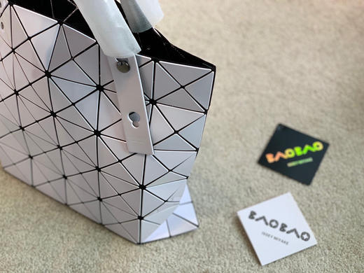 三宅一生 商品图3