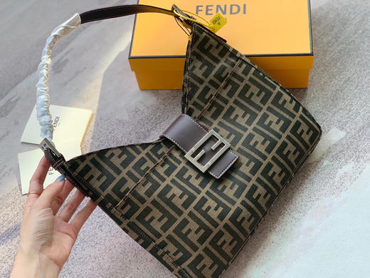 FD牛角包-银扣 商品图5