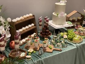 森系简约婚礼甜品台