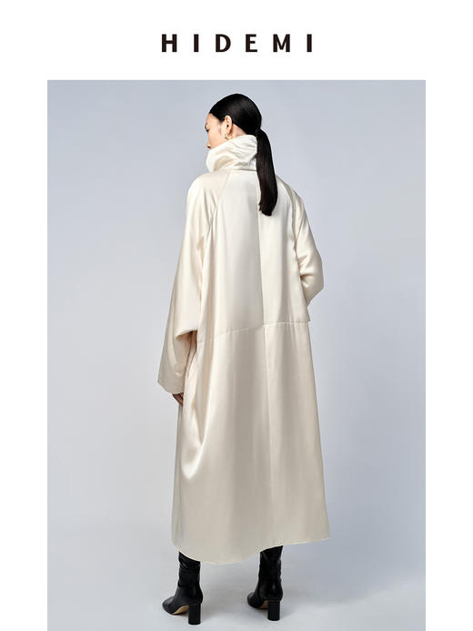 HIDEMI 行走的空气被 醋酸系列设计感长款棉服大衣 深海蓝/奶昔白 商品图12