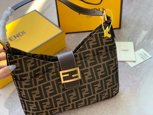 FD牛角包-金扣 商品图7