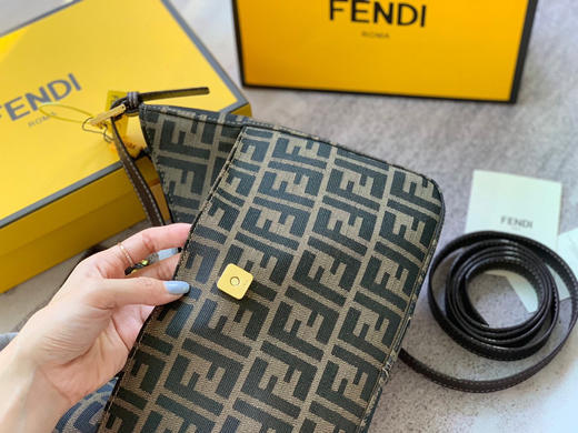 FD牛角包-金扣 商品图5