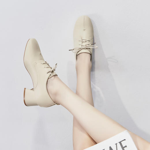 ZHR英伦复古粗跟仙女风百搭中跟单鞋 商品图3