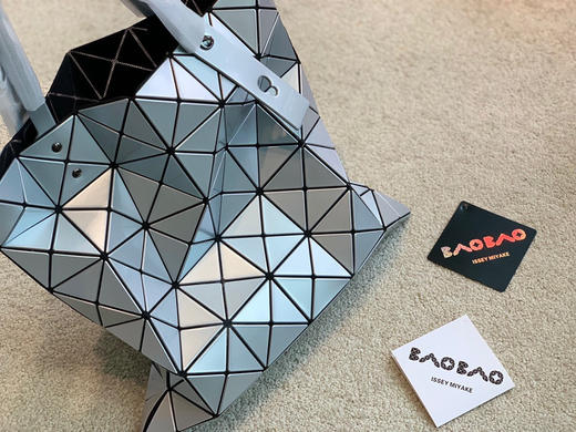 三宅一生-银色 商品图2