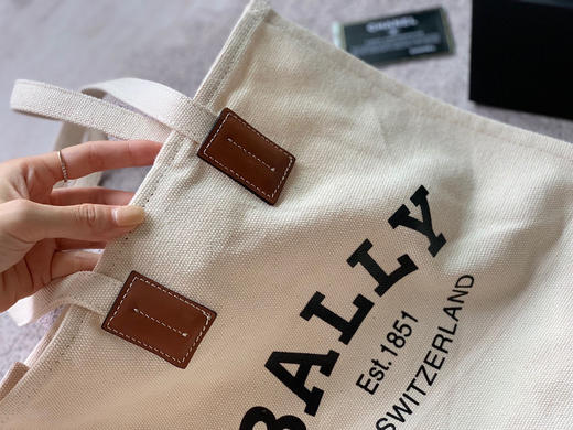 高品质bally帆布包 商品图3