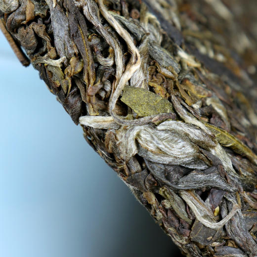 79      云南普洱茶生茶饼 7542古树标杆茶叶 2021年头春茶357g口感实力派 商品图2