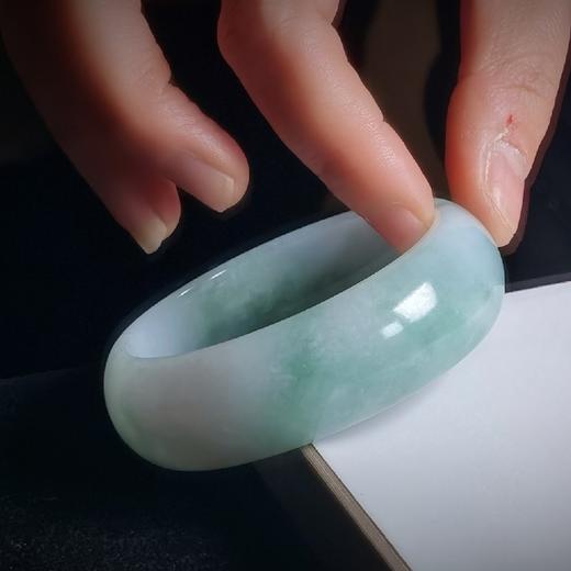 翡翠手镯 商品图1