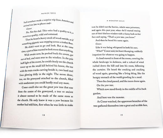 当怪物来敲门 英文原版小说 A Monster Calls 恶魔的呼唤 卡内基金奖 英文版电影原著小说书 Patrick Ness 进口原版英语书籍 商品图3