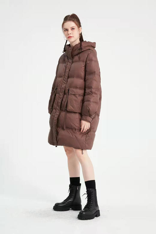 水淼2021冬新品显瘦保暖连帽中长款羽绒服3296