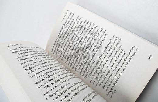 华研原版 龙门 英文原版 Dragon’s Gate 纽伯瑞银奖 英文版儿童文学书 青少年小说 美国华裔作家叶祥添 现货正版进口书籍 商品图1