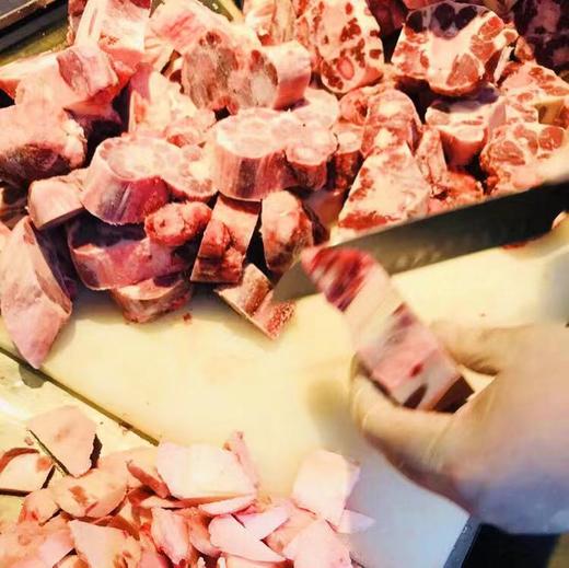 新西兰草饲牛尾，草饲嫩牛尾，健康好吃！牛肉生鲜冷冻天然原产，带骨煲汤，去肥，应季，贴贴秋膘，御寒。新西兰牛尾，肉多，筋多，骨髓多 商品图0