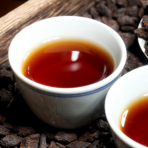 78      普洱茶熟茶易武古树茶化石十年易武窖藏老茶碎银子500g瓷罐装茶叶 商品图3