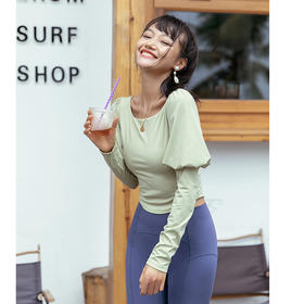 【裸感】秋冬带胸垫运动上衣泡泡袖后背U领长袖T恤