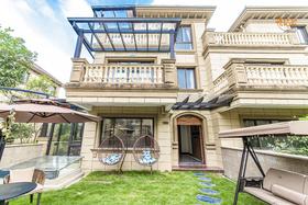 杭州慢姑娘熊猫别墅轰趴馆