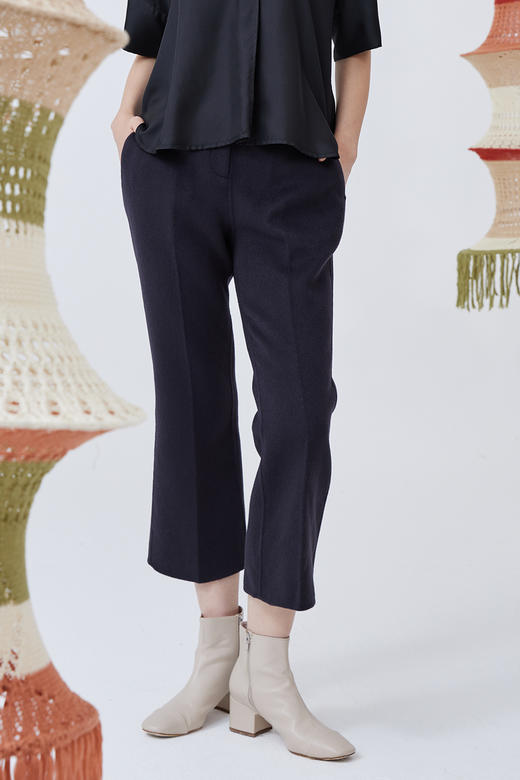 羊绒微喇女西裤 SJF93K851N 商品图3