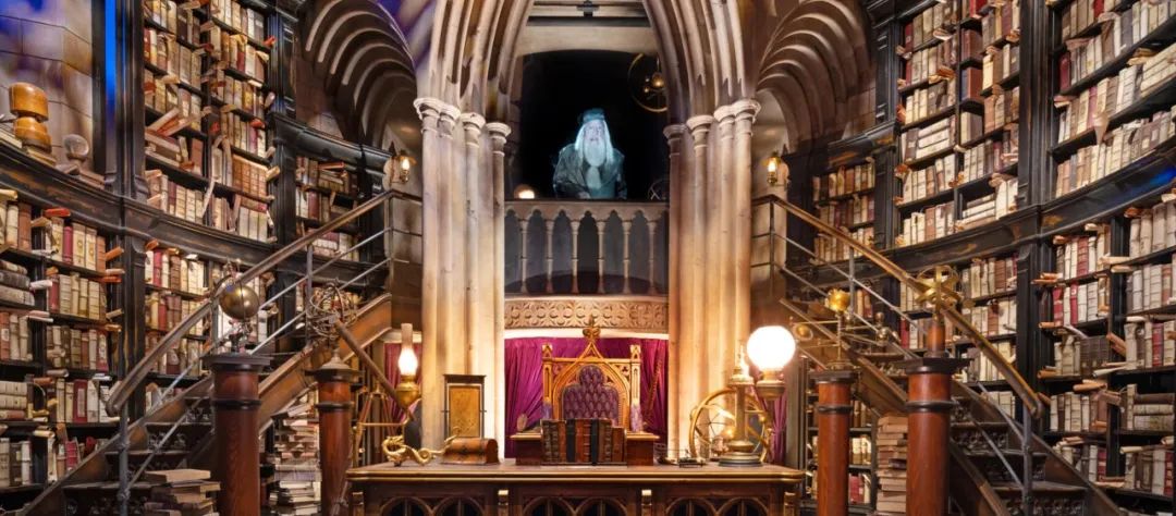 博物馆】哈利波特主题双语营,营地变身魔法学院,外教带你玩转环球影城