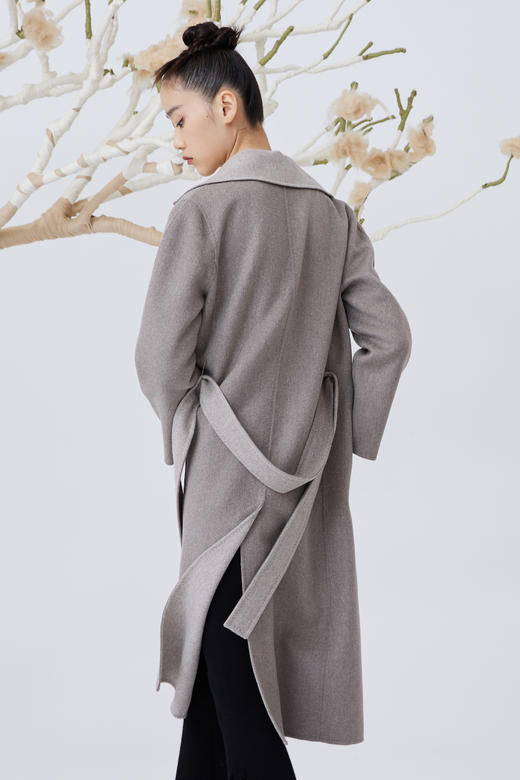  双面提花羊绒呢女长大衣 SJF93W849N 商品图1