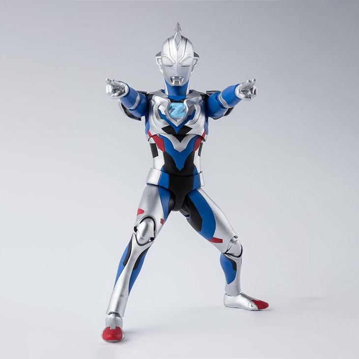 万代shf 泽塔奥特曼 初始形态 可动 手办模型